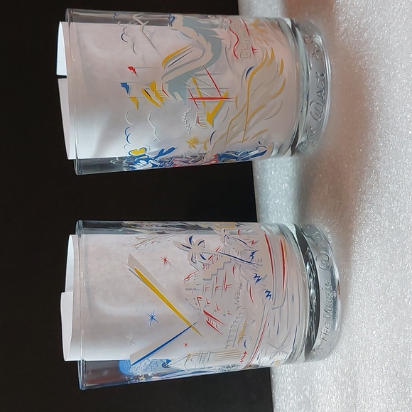 McDonald's☆Disney World 25th Anniversary Tumbler - Picture 2 of 8